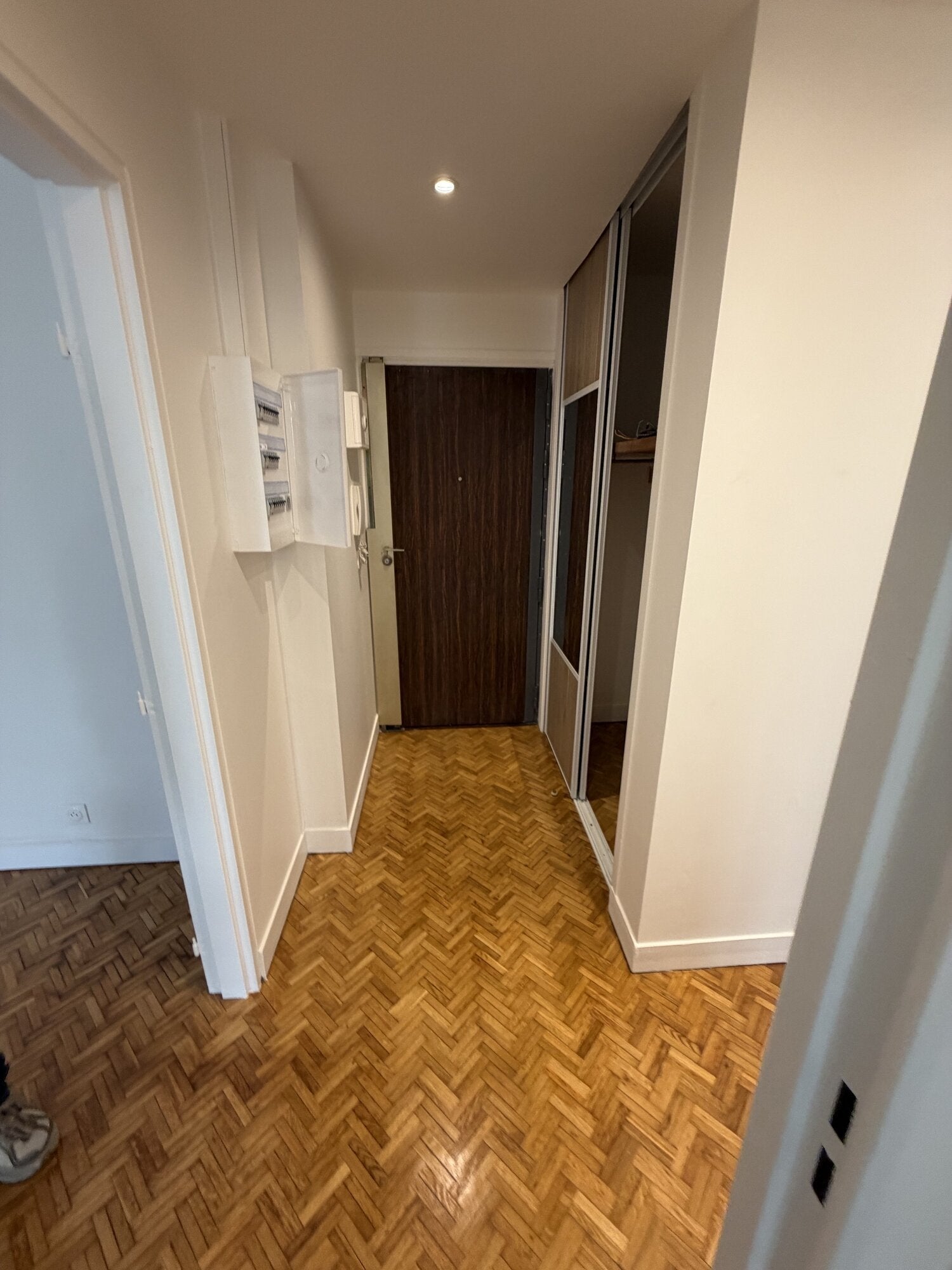 Flat Rue des Nanettes in Paris
