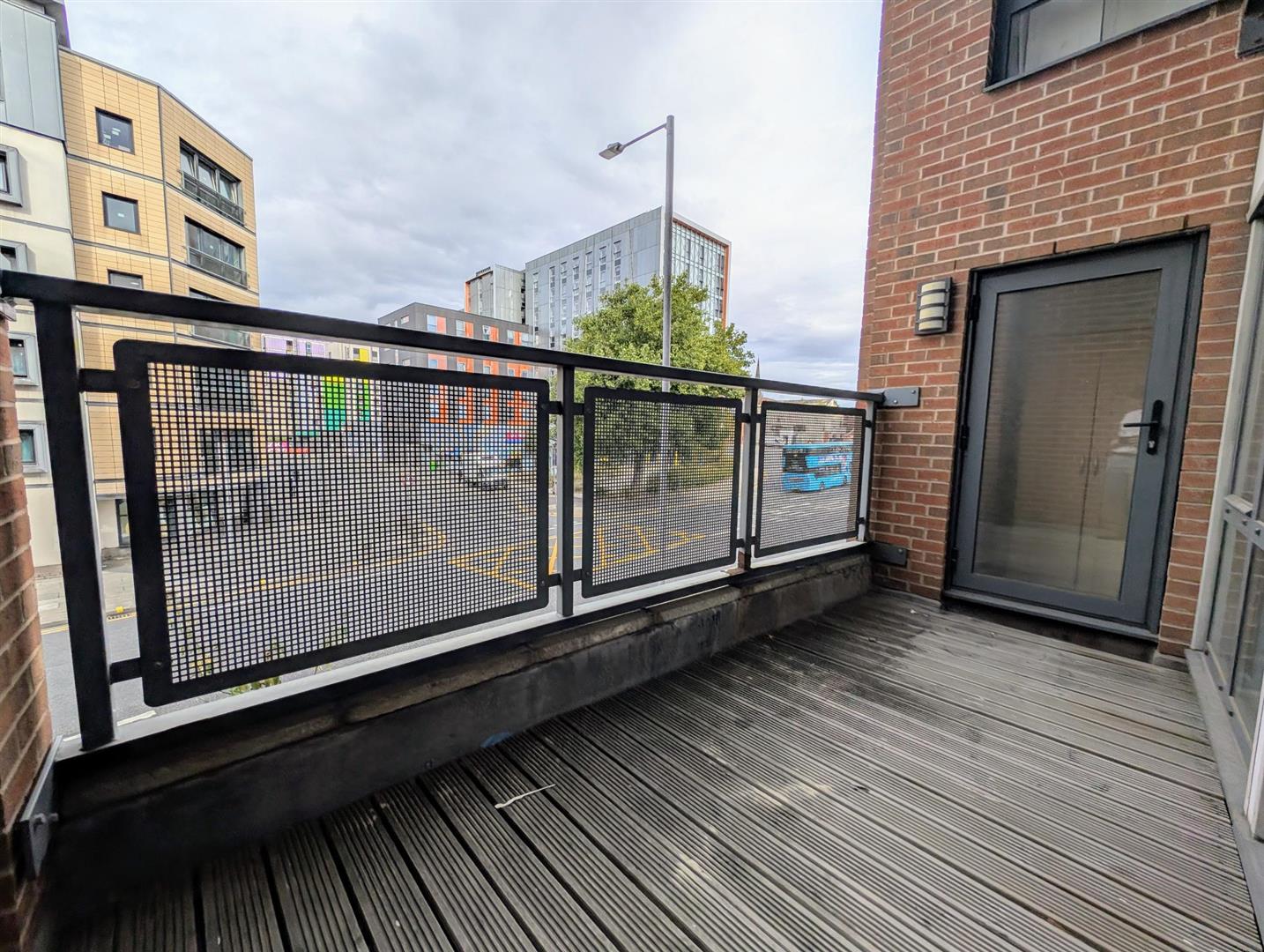 Flat Kensington in Liverpool
