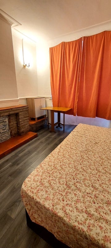 Room Durban Road in Sandwell