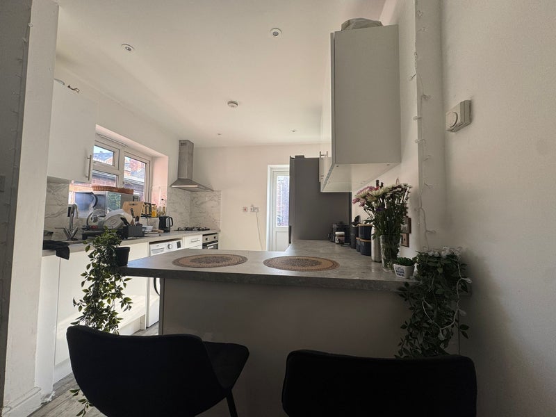 Room Lyndhurst Road in Nottingham