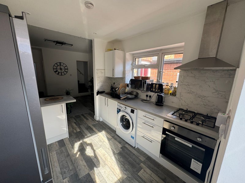 Room Lyndhurst Road in Nottingham