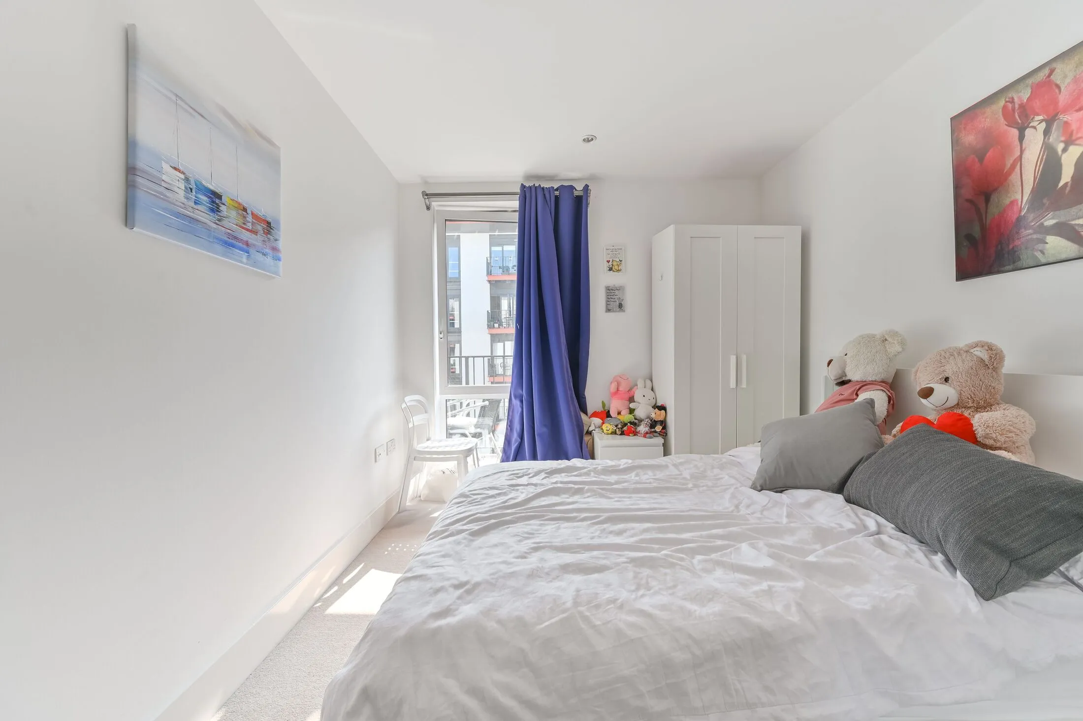 Flat No 1 Street in Greater London