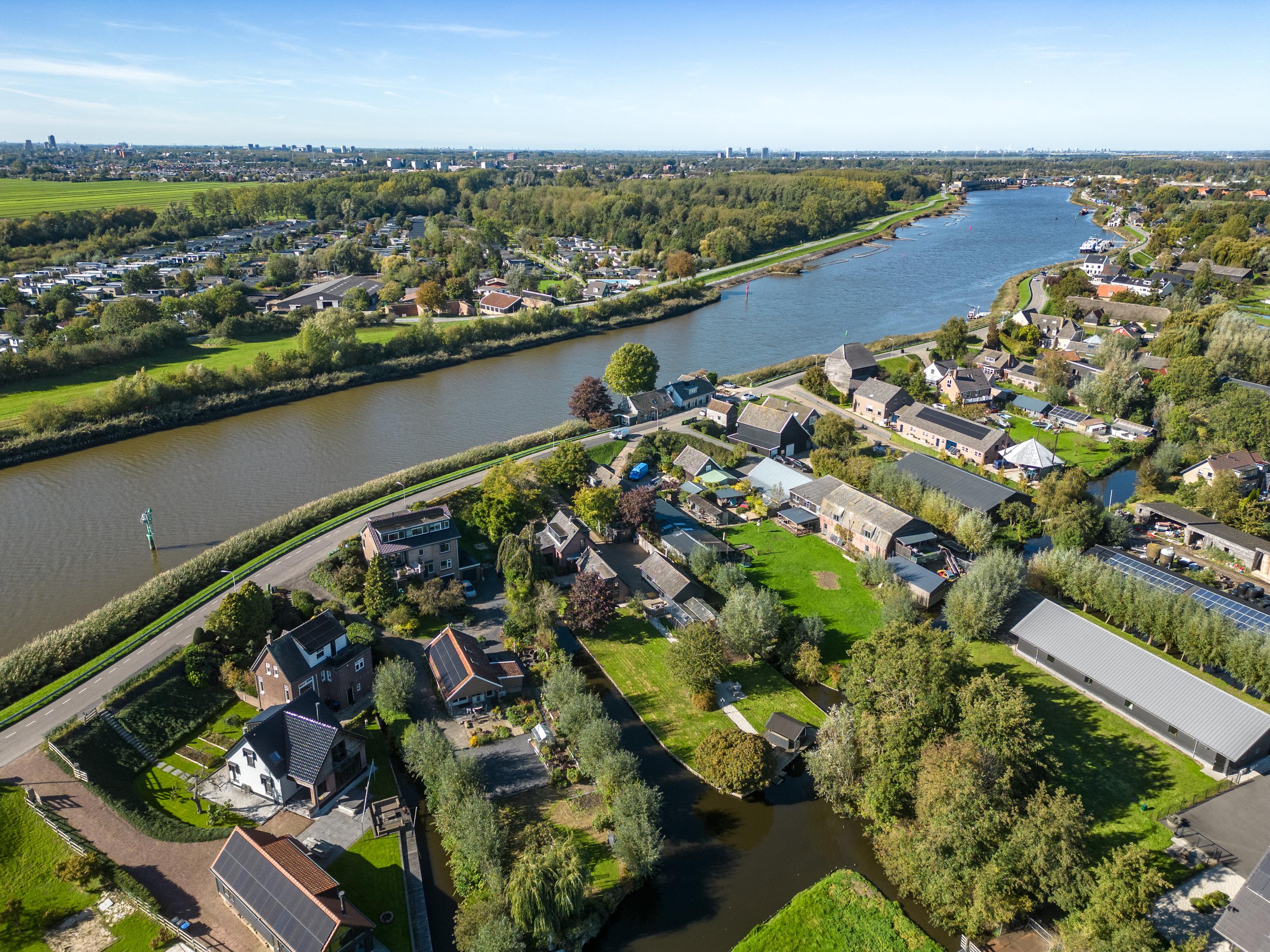 Huis IJsseldijk-Noord 236 in Ouderkerk aan den IJssel