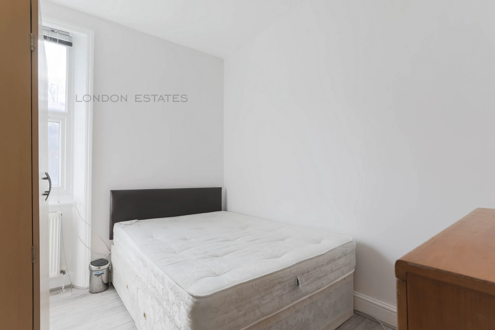 Flat Praed Street in City of Westminster
