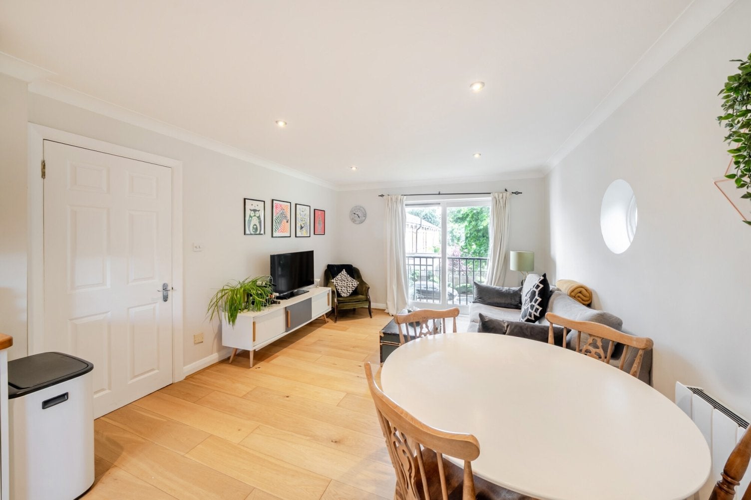 Flat St Joseph's Vale in Greater London