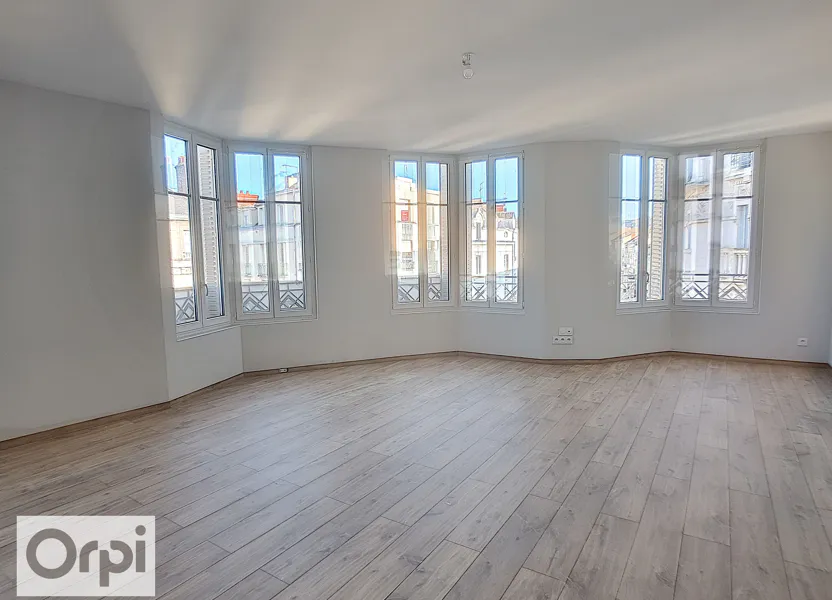 Flat Rue Bretonnie in Montluçon