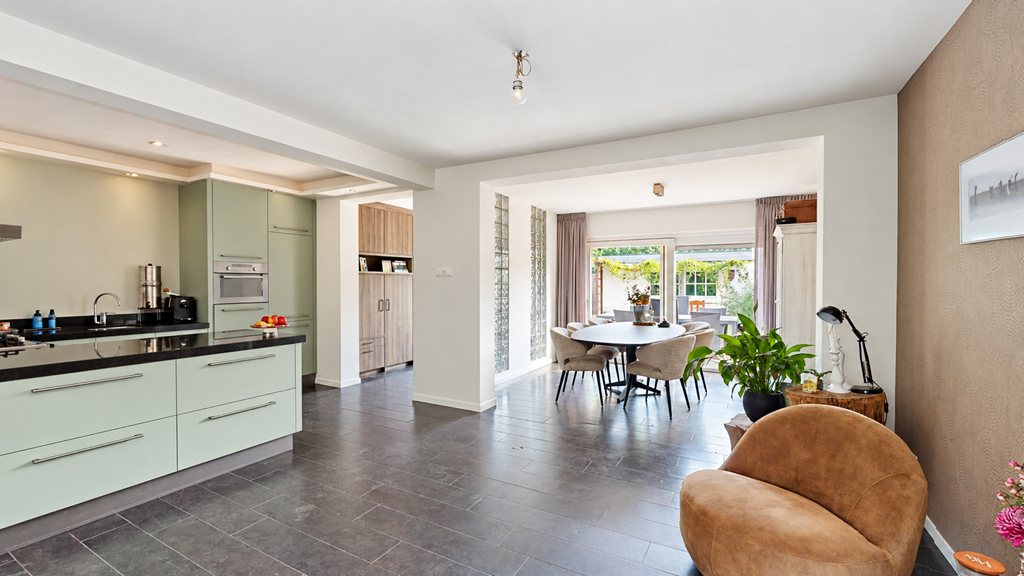 Tussenwoning te koop: Ericapad 10, Valkenswaard