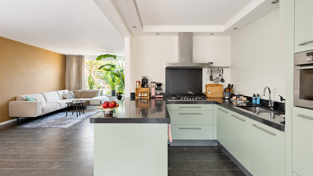 Tussenwoning te koop: Ericapad 10, Valkenswaard