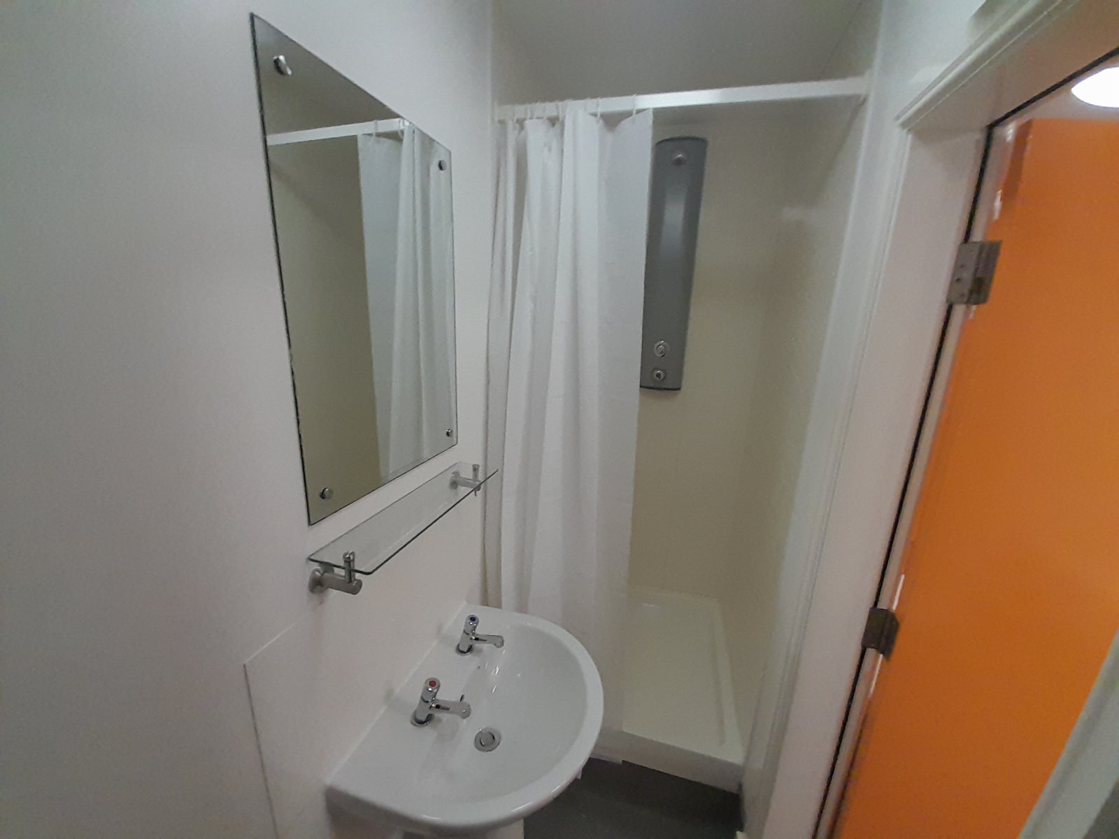 Flat Kirkgate in Wakefield