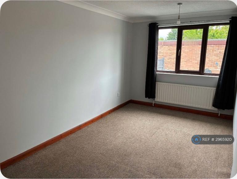House Villa Close in Lincoln