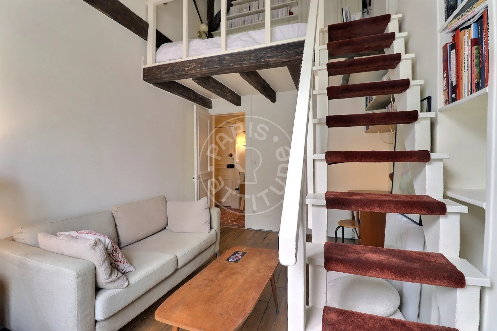 Flat Rue Bréa in Paris