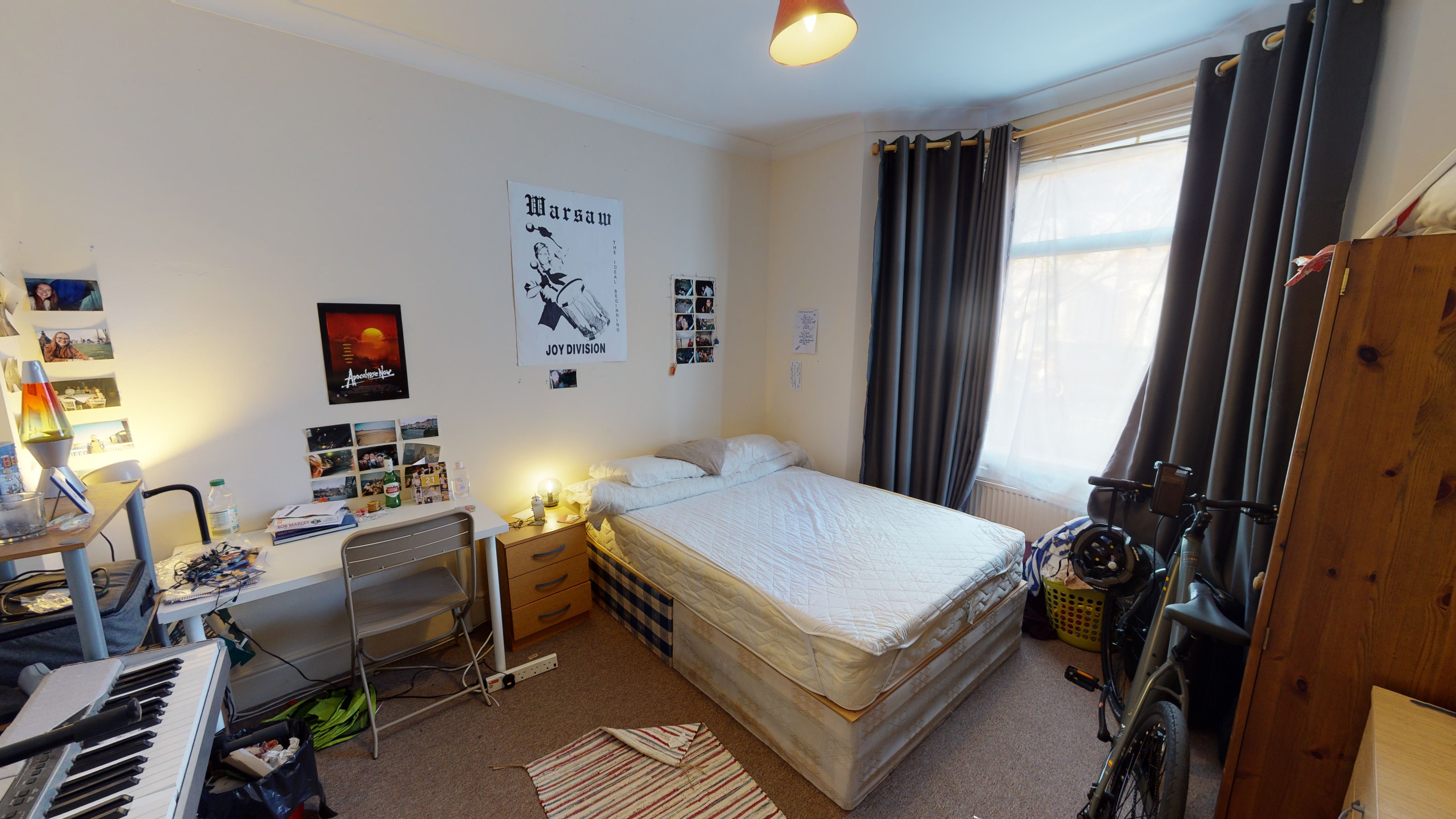 Flat Astbury Road in Greater London