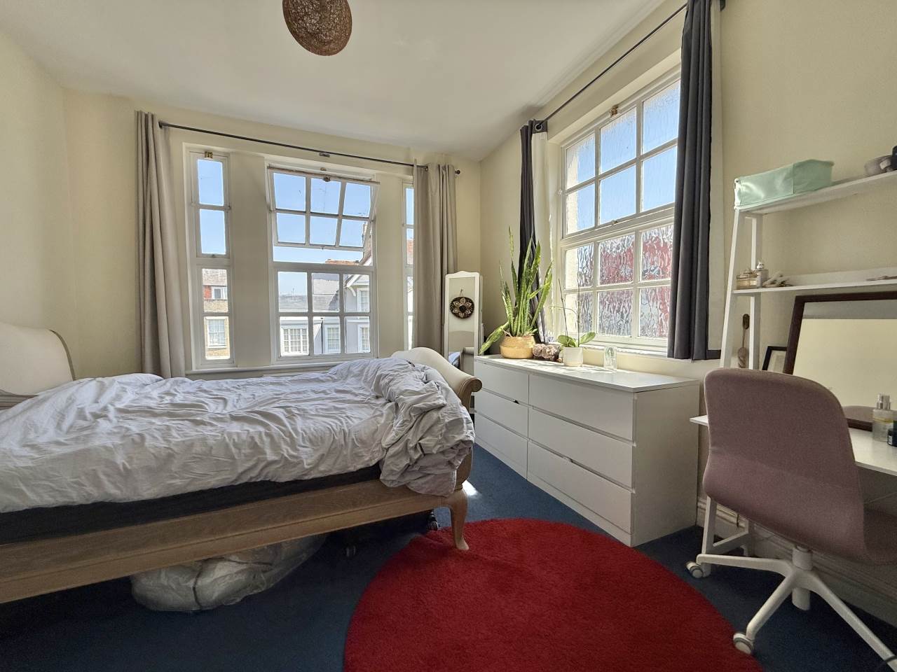 Flat Cumberland Yard in Tunbridge Wells