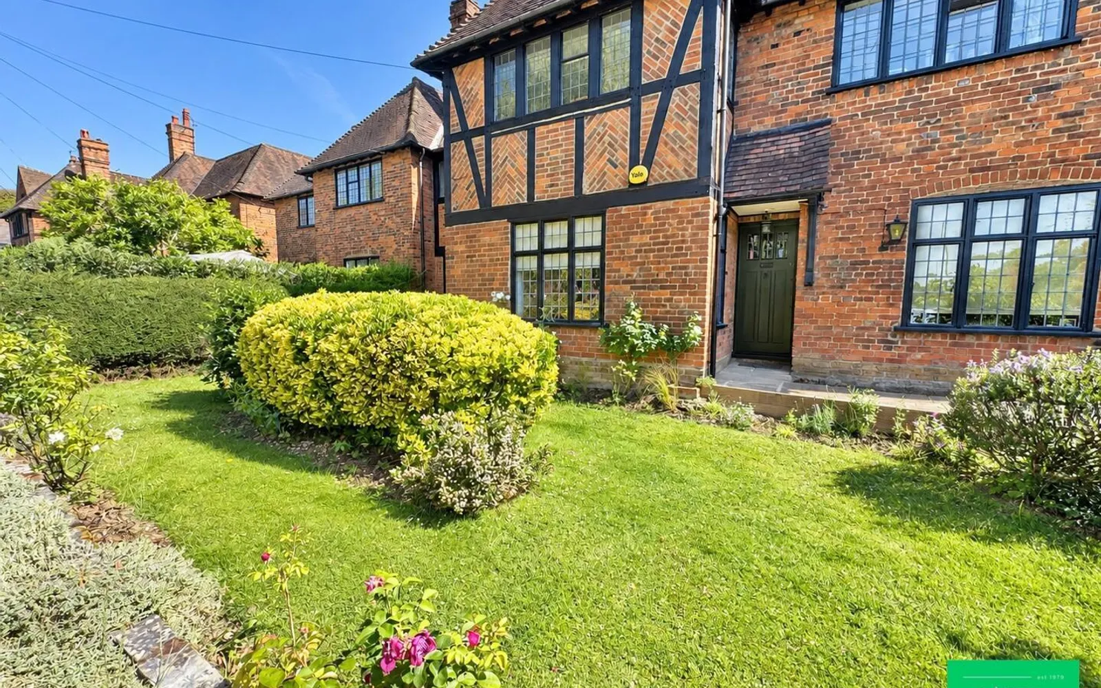 Flat Edmunds Walk in Greater London
