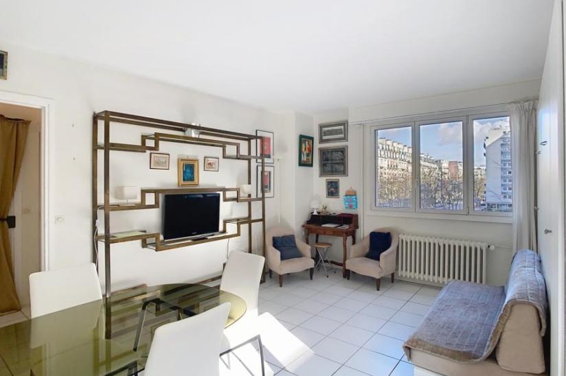Appartement Avenue de Versailles à Paris