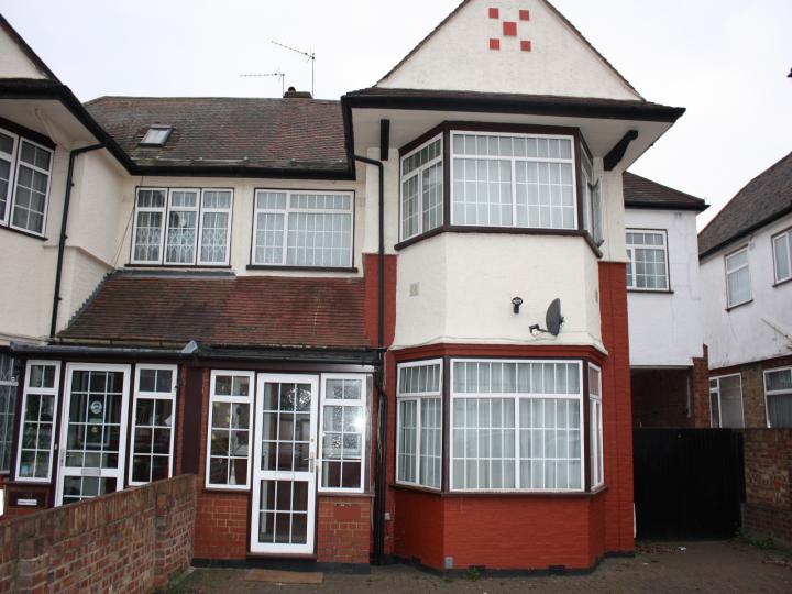 House Mount Pleasant Road in Greater London