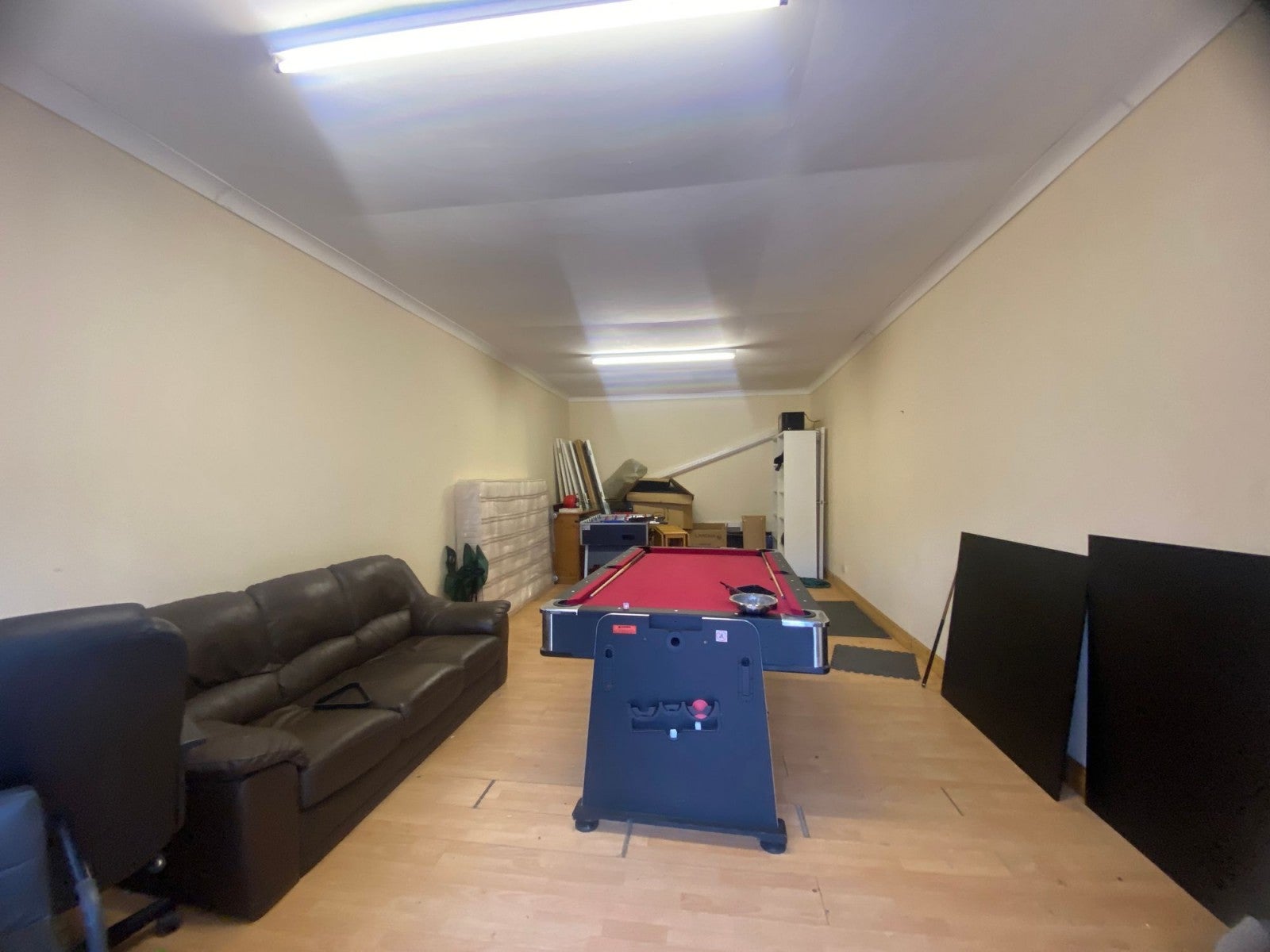 Flat Hughenden Road in High Wycombe