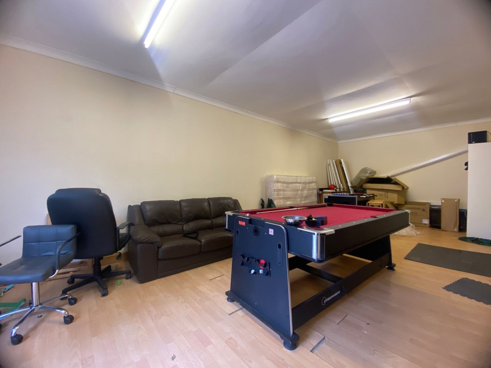 Flat Hughenden Road in High Wycombe