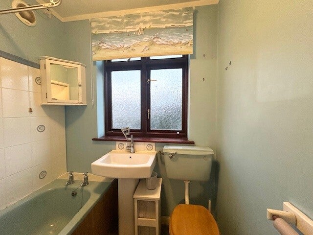 House Eddy Close in Greater London