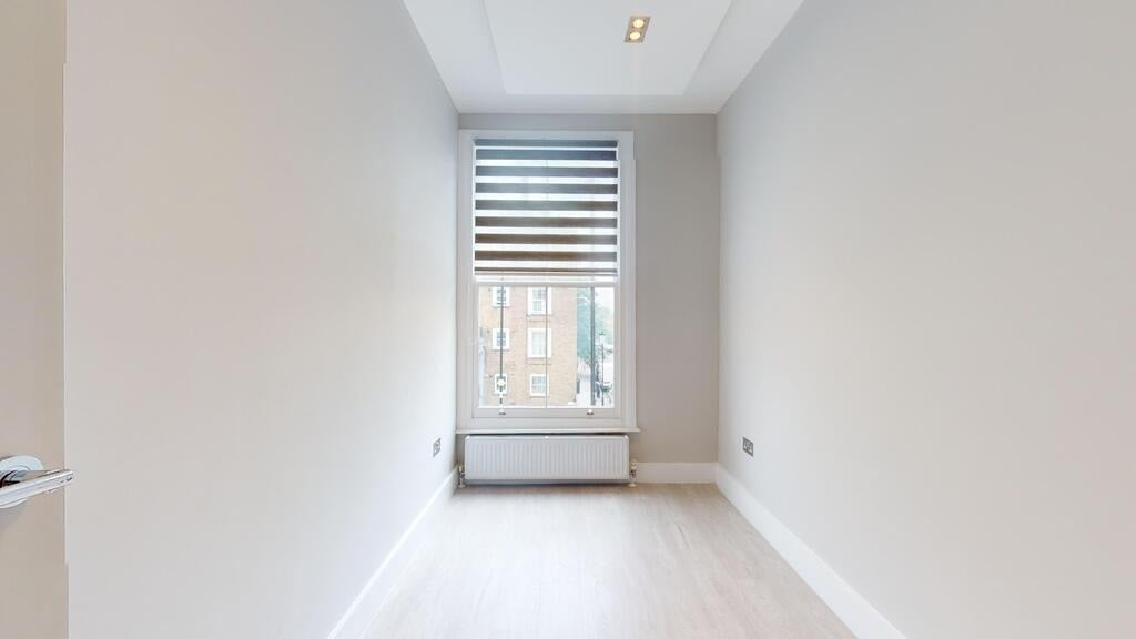 Flat Ladbroke Grove in Greater London