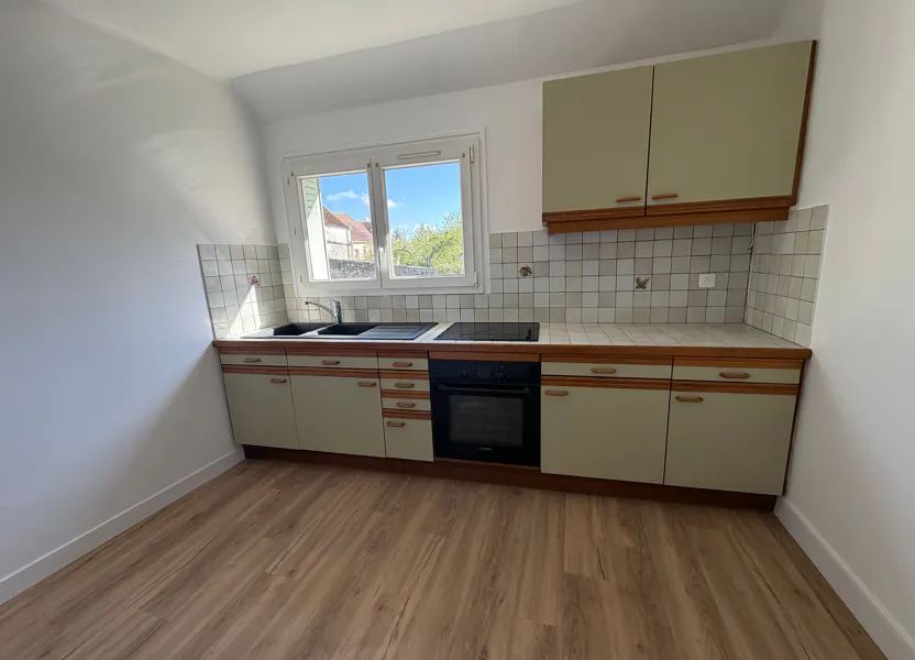 Flat Rue des Beaux Regards in Pommeuse