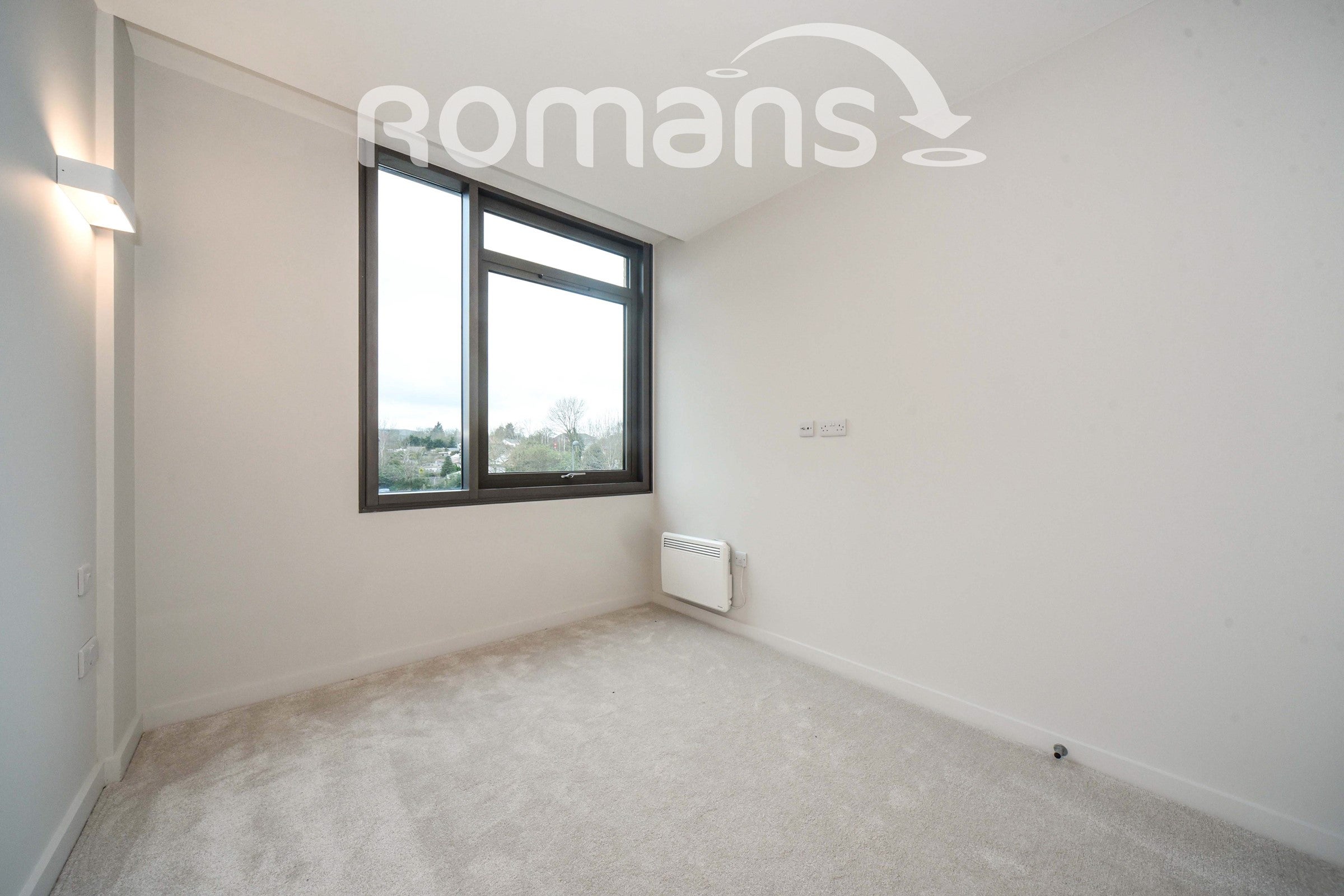 Flat Wokingham Road in Bracknell