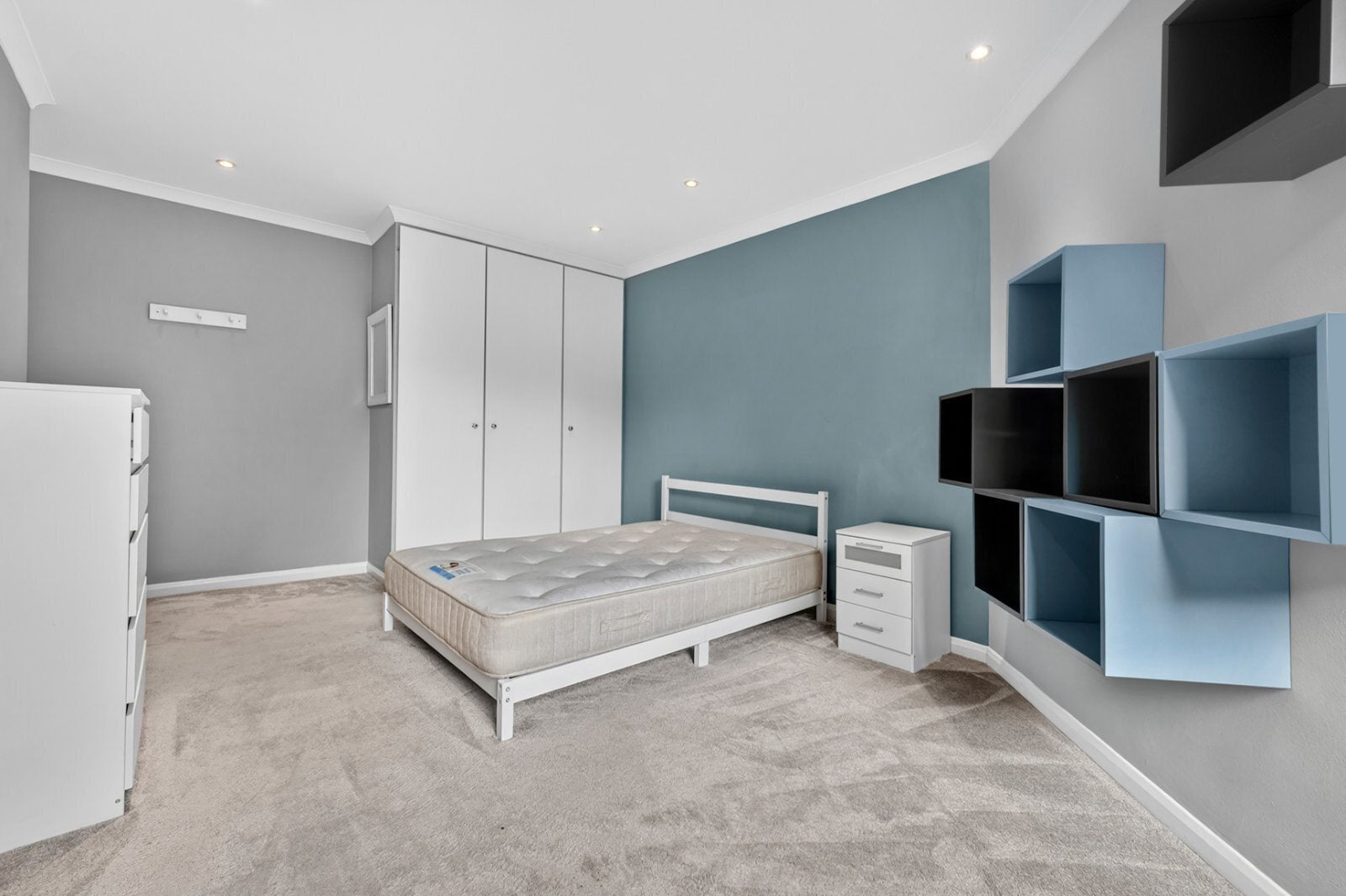 Flat Greville Place in City of Westminster