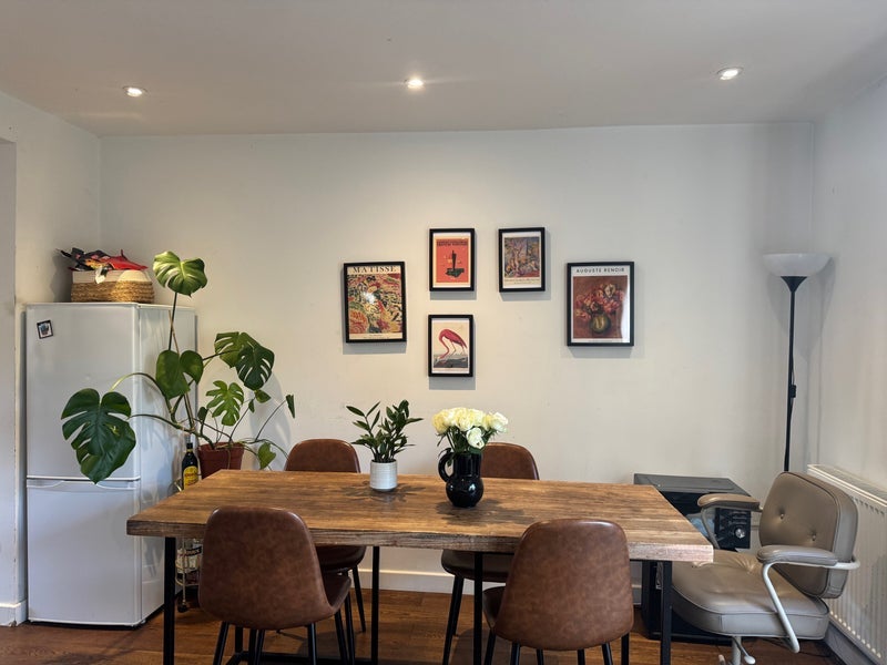 Room Walcot Square in Greater London
