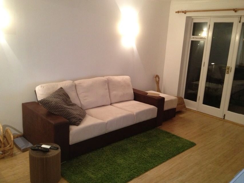 Flat Wandle Road in Greater London