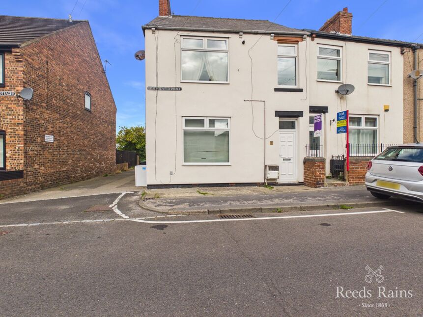 Flat Gladstone Terrace in Sunniside