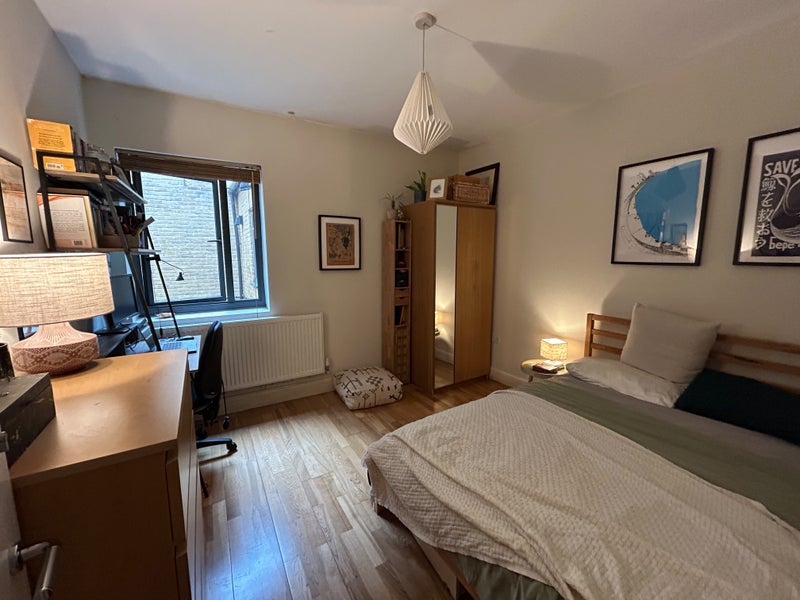 Room Lea Bridge Road in Greater London