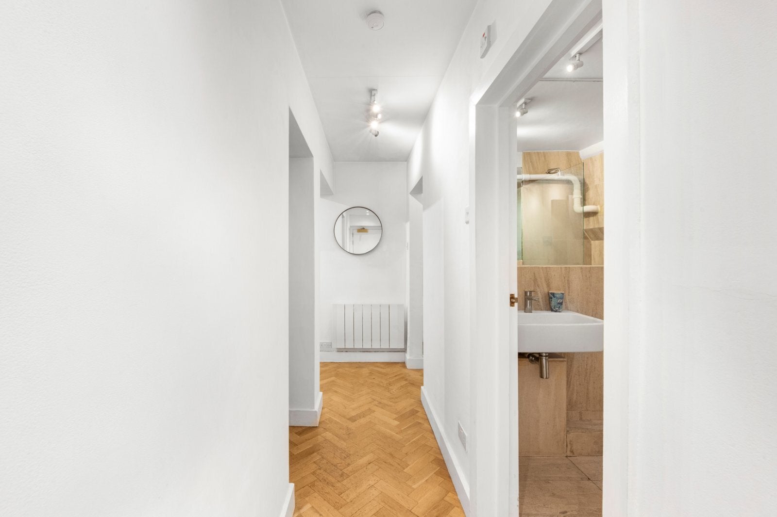 Flat Princeton Street in Greater London