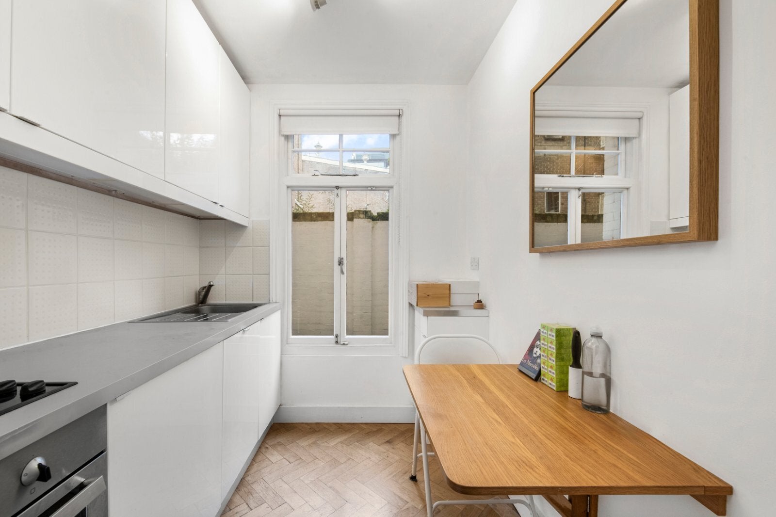 Flat Princeton Street in Greater London