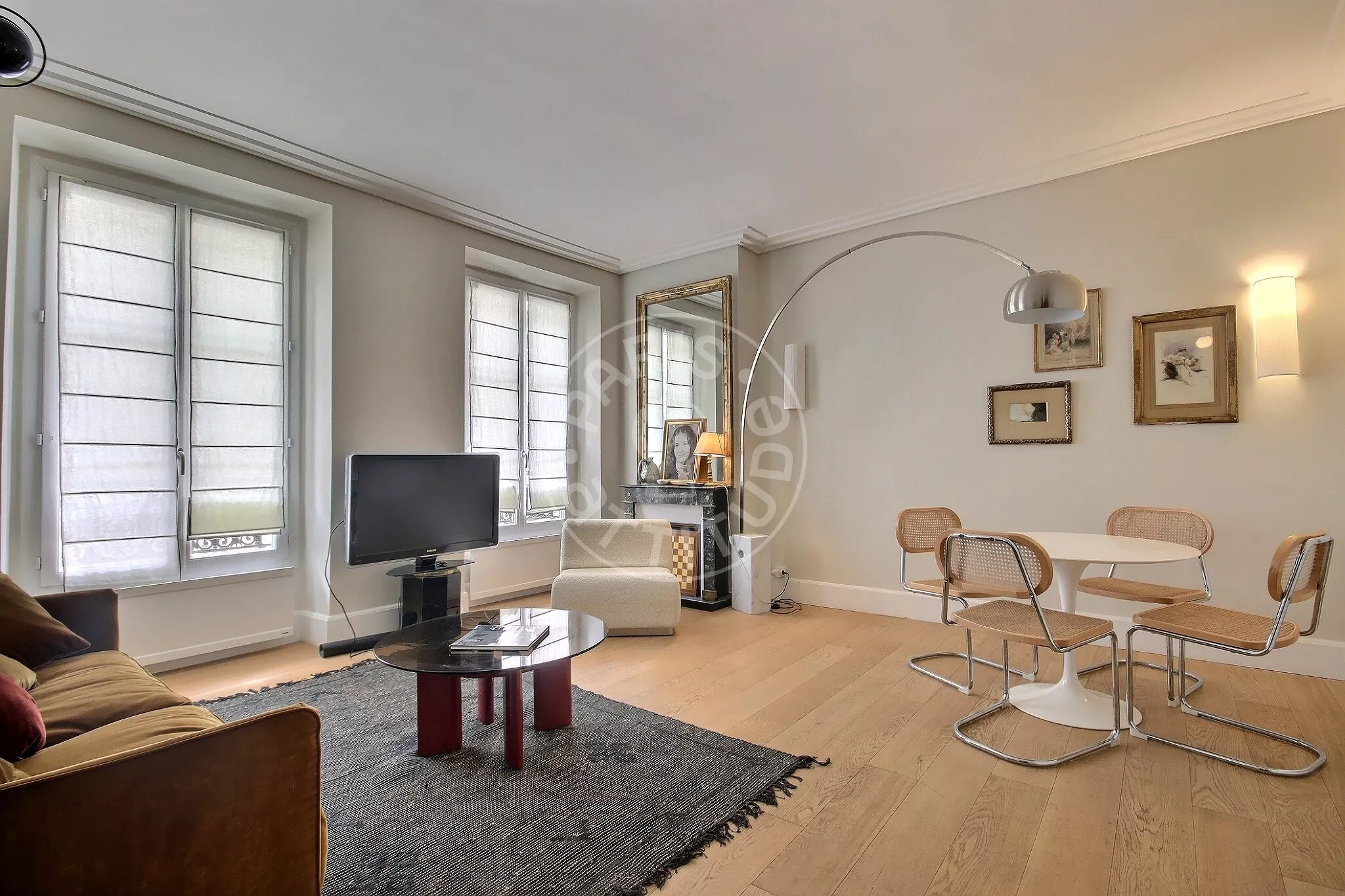 Appartement Rue de Navarin à Paris