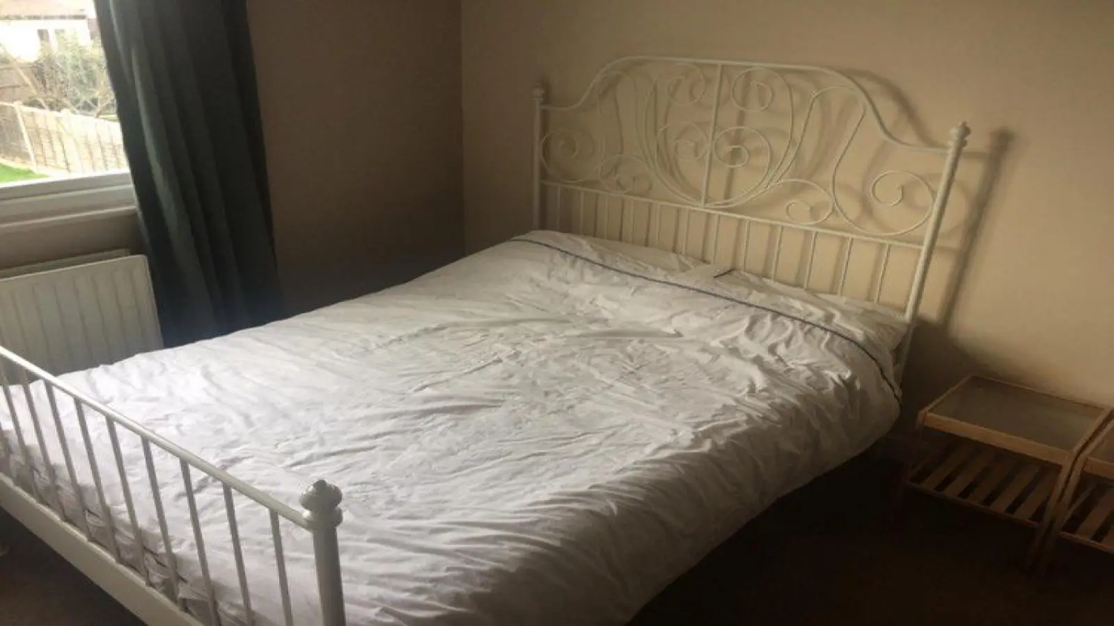 Flat Norbury Close in Greater London