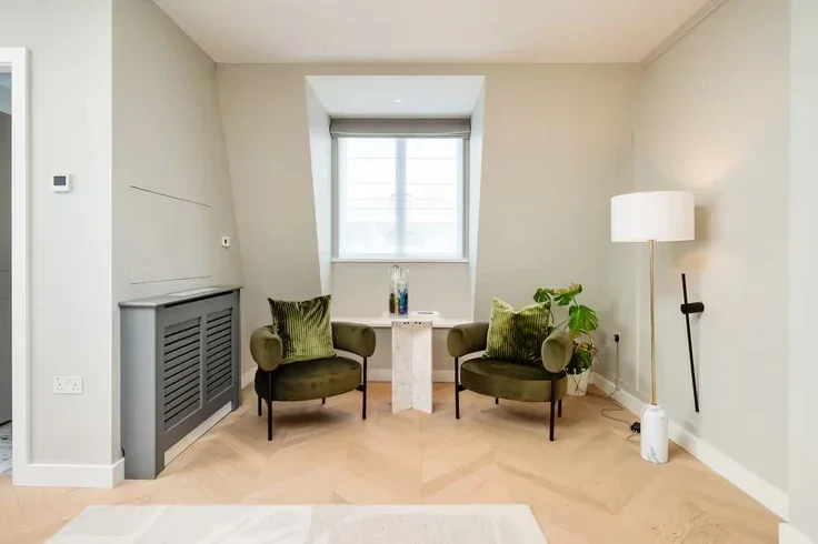Flat Great Portland Street in City of Westminster