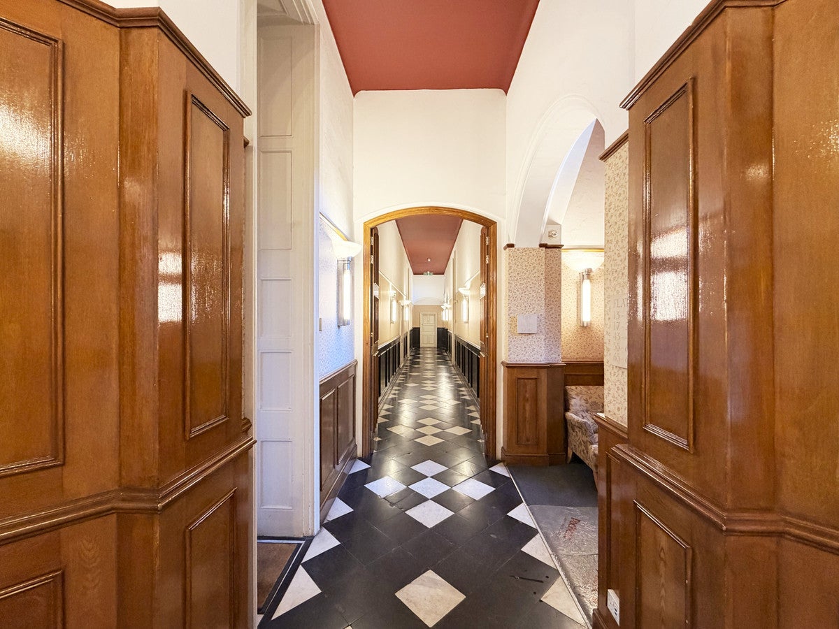 Flat Cormont Road in Greater London