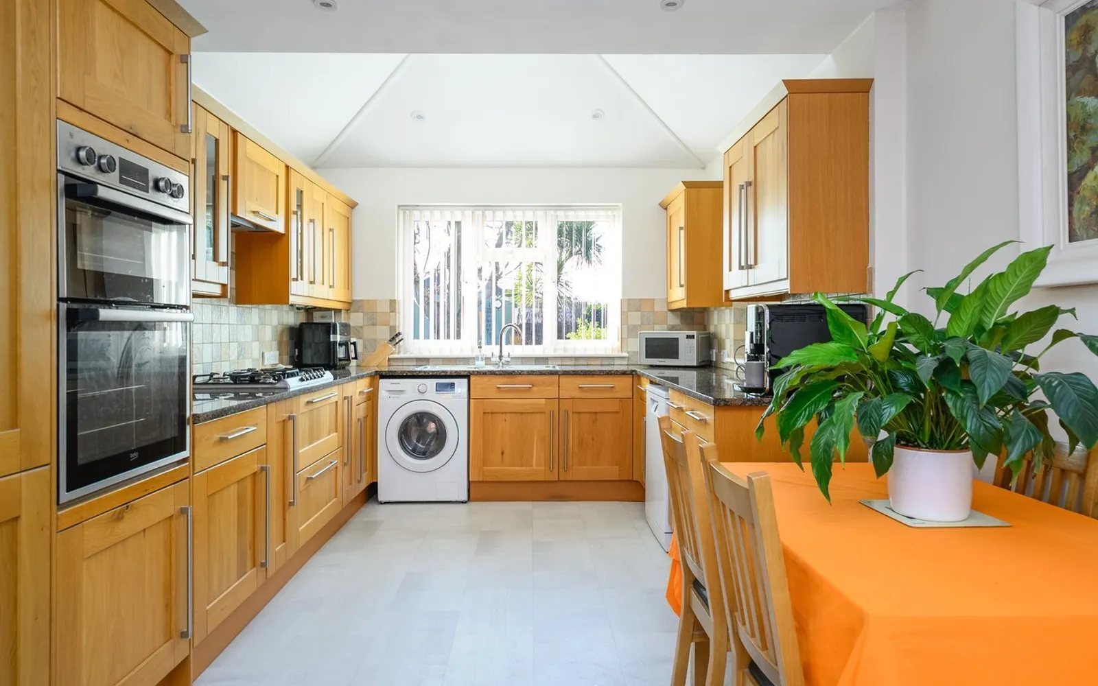 House Florence Close in Elmbridge