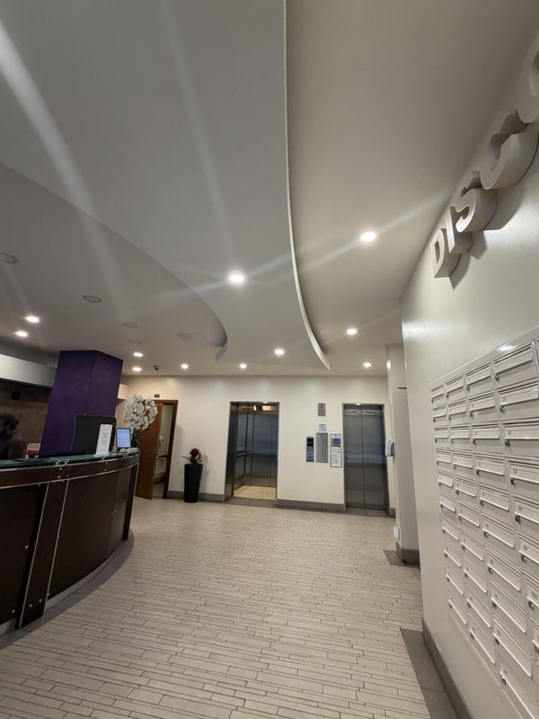 Room Marsh Wall in Greater London