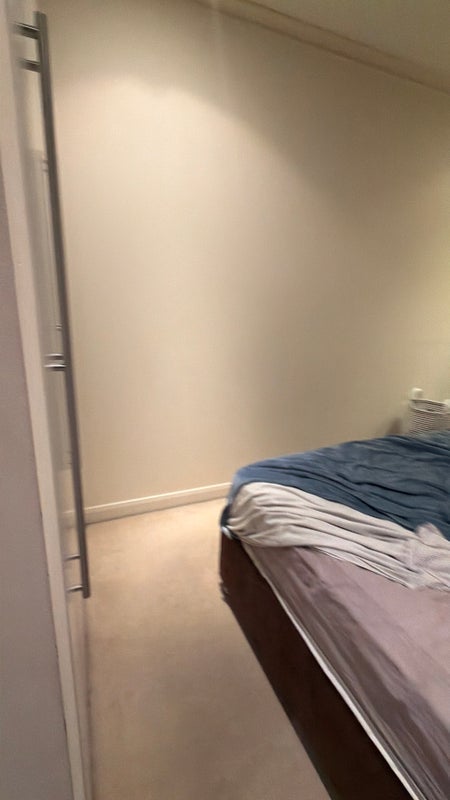 Room Marsh Wall in Greater London
