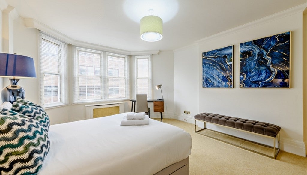 Flat Lodge Road in City of Westminster