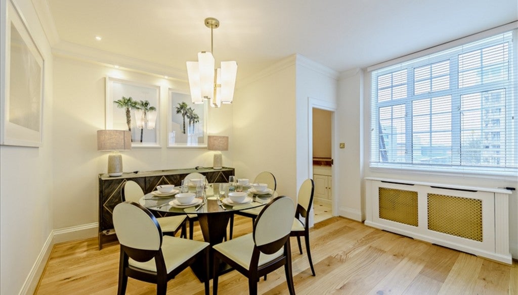 Flat Lodge Road in City of Westminster