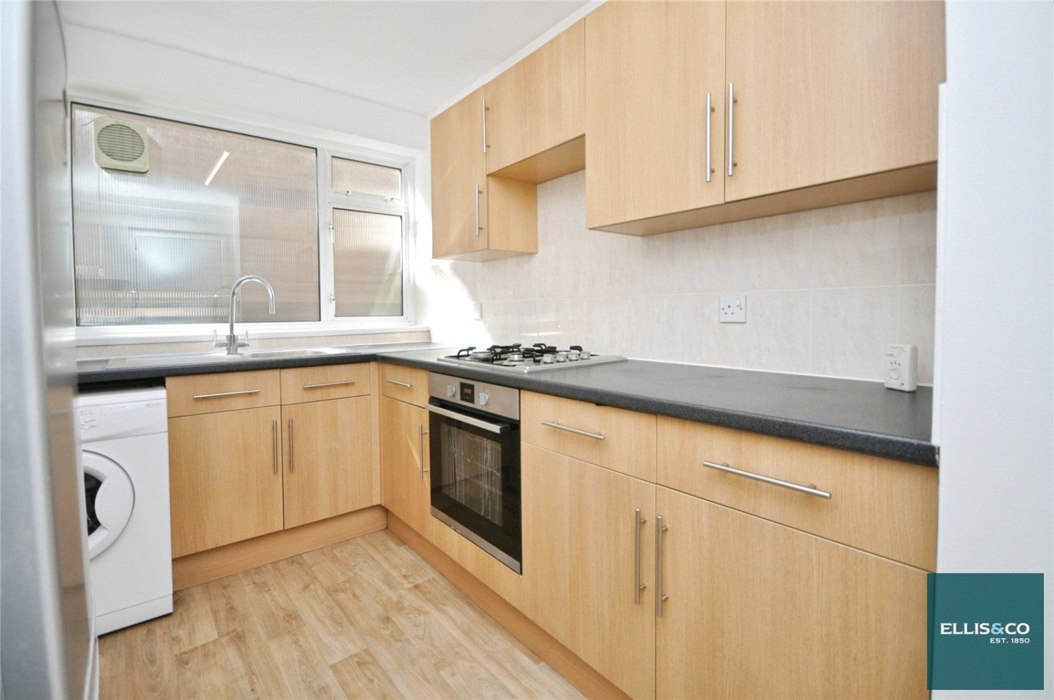 Flat Holder Close in Greater London