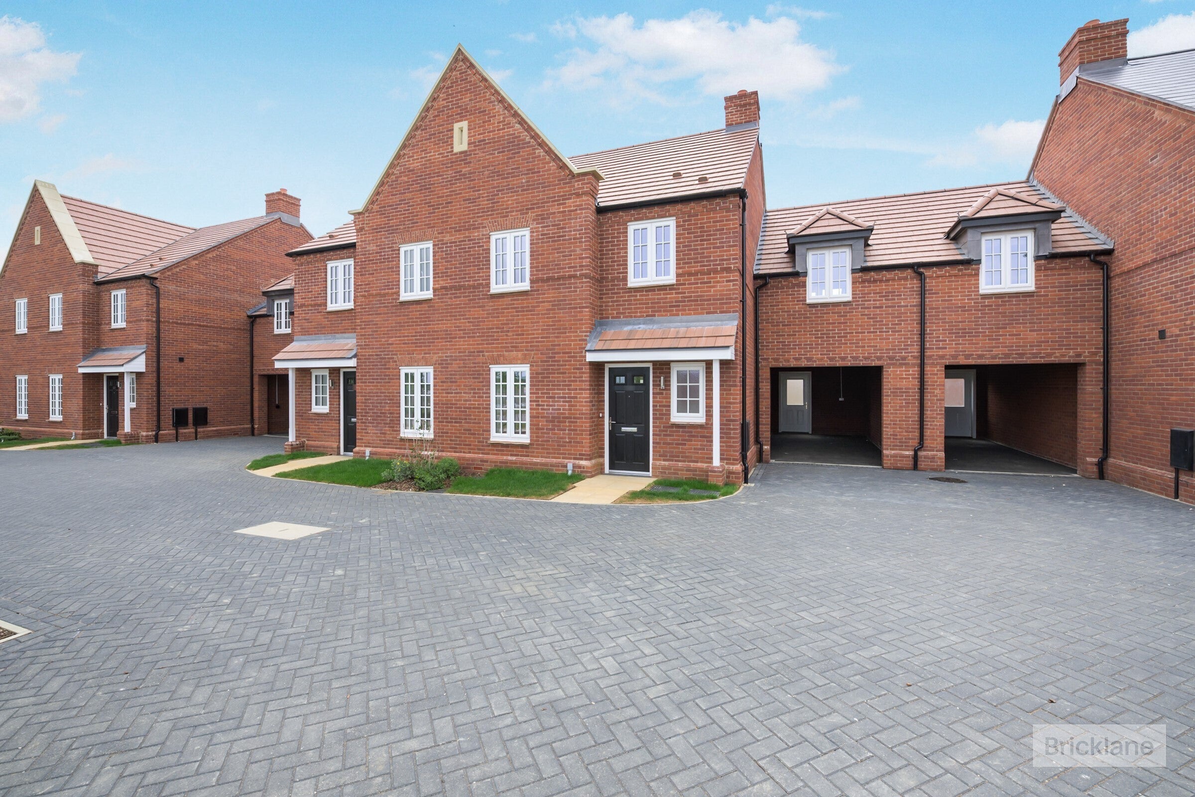 House Senliz Road in Huntingdonshire