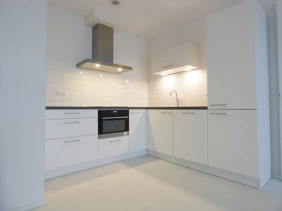 Flat Loosduinsekade in Den Haag