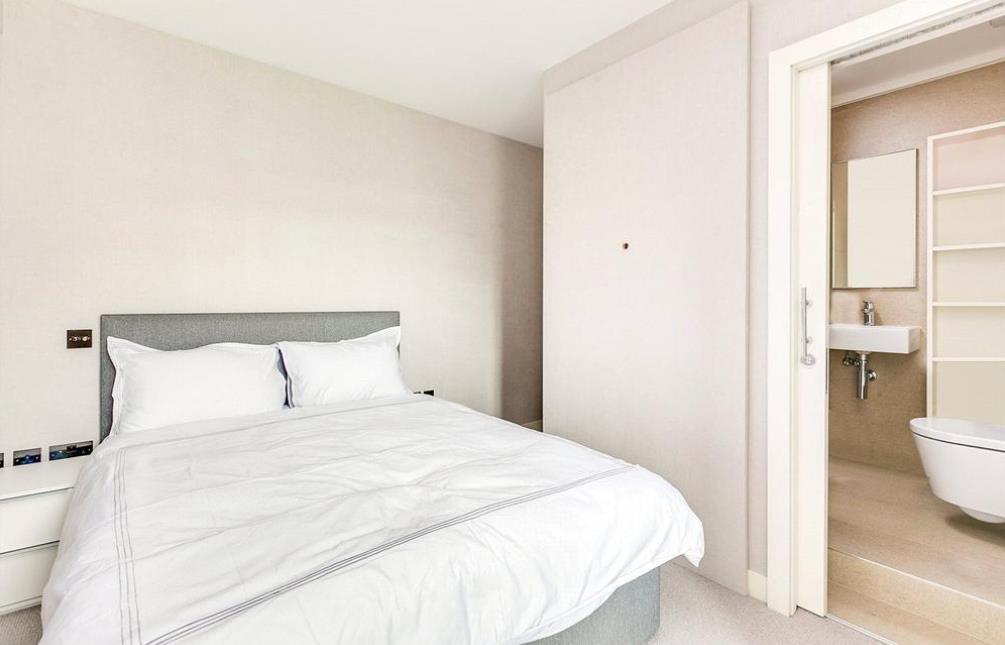 Flat Marlborough Place in City of Westminster