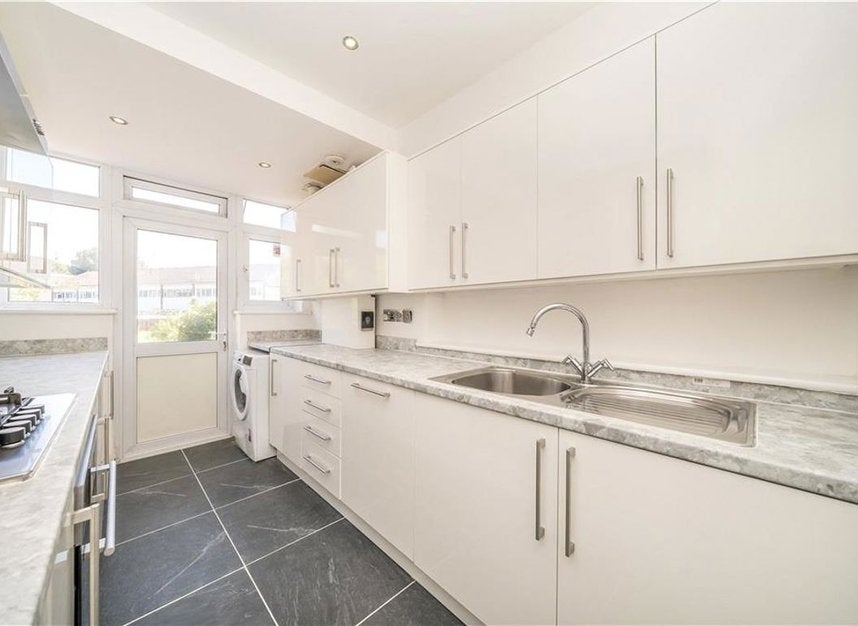 House Broad Walk in Greater London