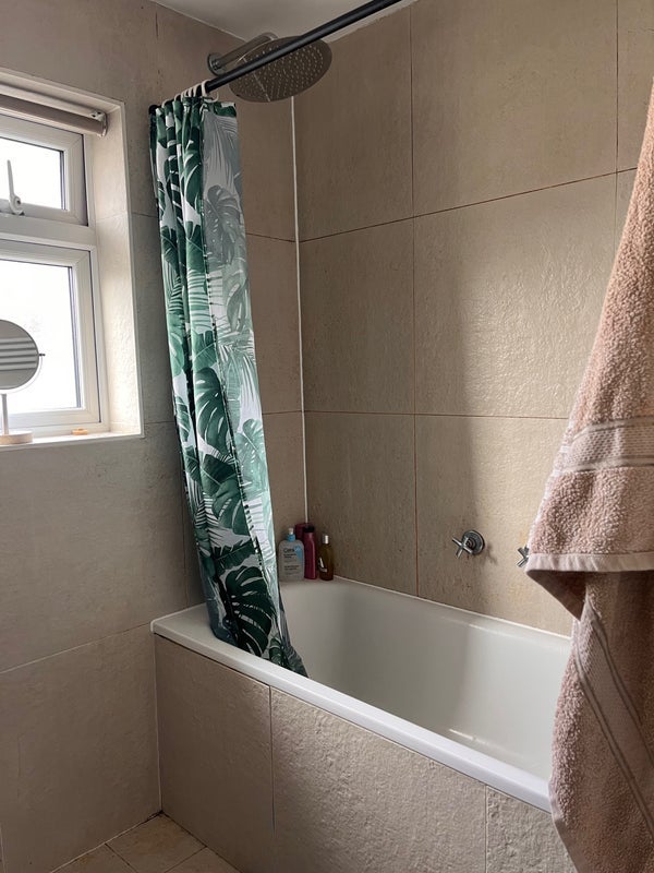 Room Whittell Gardens in Greater London