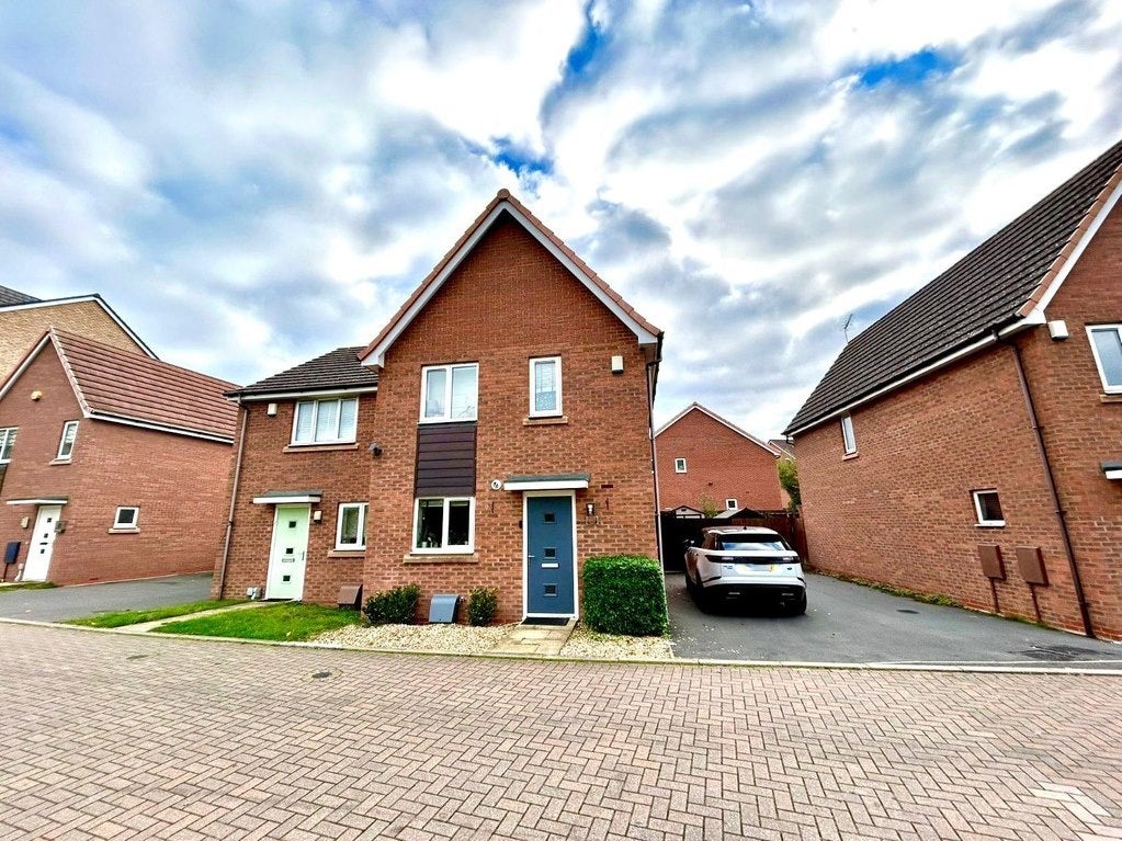 House Melody Close in Coventry