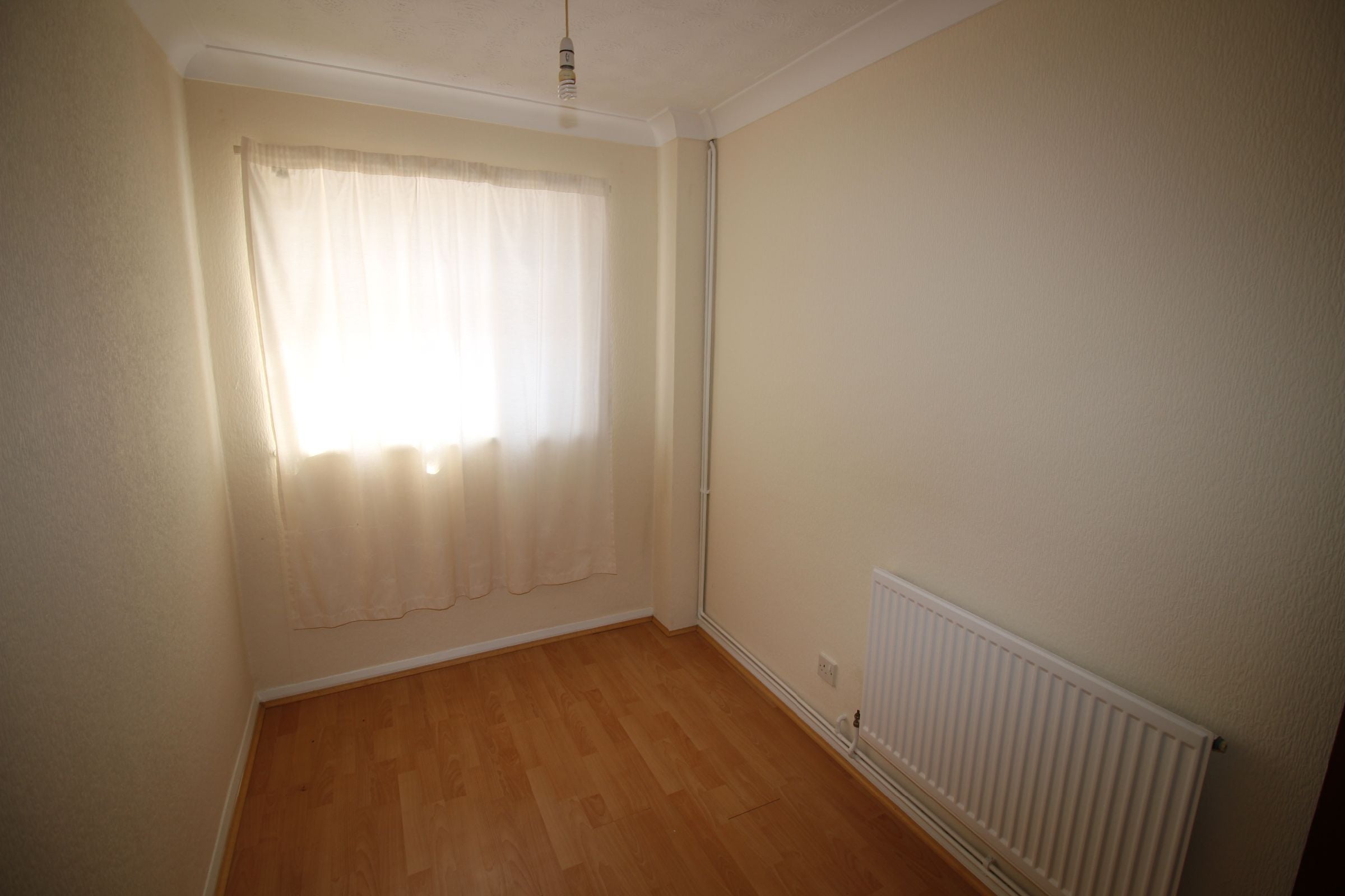 Flat Knox Road in Clacton-on-Sea